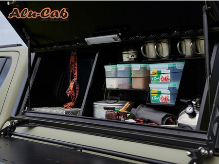 Szafka boczna Alu-Cab 730 x 750 z zestawem kuchennym do Land Cruisera