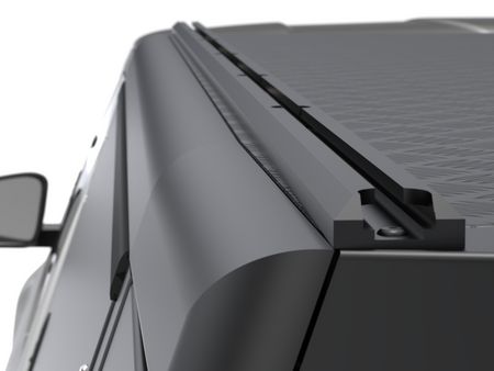 Zabudowa Alu-Cab Hardtop "Guard" Toyota Hilux Revo (2016+) Extra Cab z gładką blachą