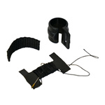 Plastikowa obejma łącząca osłonę przeciwdeszczową z siłownikiem Alu-Cab