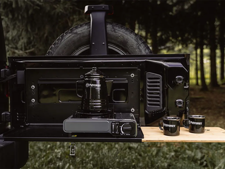 Opuszczany stolik do tylnej klapy Front Runner - Jeep Wrangler, Land Rover Defender