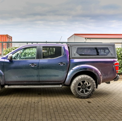 Hardtop Alu-Cab Contour – Nissan Navara NP300 2016+ Double Cab, z oknami bocznymi