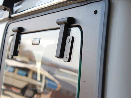 Lewe szklane okno Front Runner Gullwing do Toyota Land Cruiser 76 – GWTL001