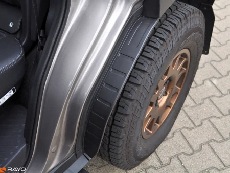 Osłony wnęk drzwi tylnych do Toyota Land Cruiser 250