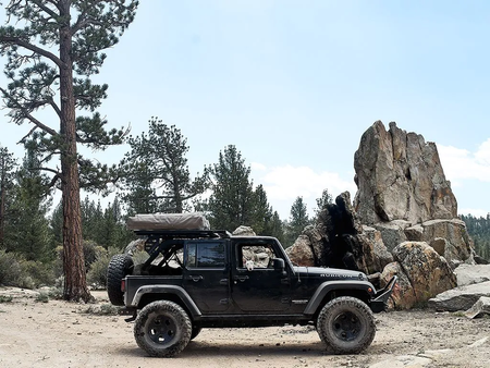 Bagażnik dachowy Extreme Slimline II 1/2 Front Runner Jeep Wrangler JK 4d (2007–2018)