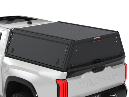 Zabudowa Alu-Cab Hardtop "Guard" Toyota Tundra (2022+) Short Bed z gładką blachą