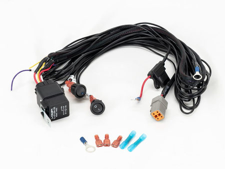 Listwa świetlna LED Lazer Linear-18 Elite z funkcją Low Beam Assist, zestaw z wiązką elektryczną