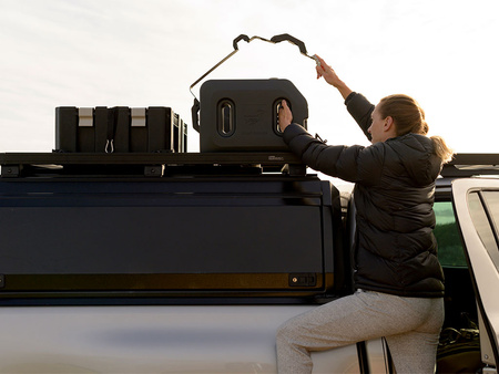 Wysoki bagażnik Front Runner Slimline II Tall na szyny zabudowy 1425 × 2166 mm