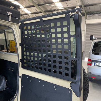 Panele MOLLE Alu-Cab do dachu otwieranego Land Cruisera 78 ( -2024)