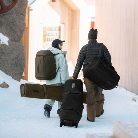 Plecak na buty narciarskie i snowboardowe Thule RoundTrip Boot Backpack 60 l – deep khaki