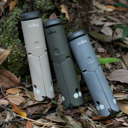 Teleskopowa lampa LED ouTask  - piaskowa