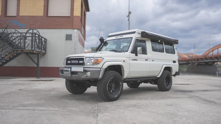 Dach otwierany Alu-Cab "Hercules G2" do Toyota Land Cruiser 75 & 78 - biały