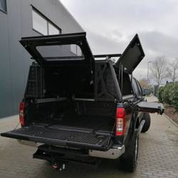 ALU-CAB - HARDTOP  - NISSAN NAVARA (2005 - 2015) - DOUBLE CAB - WERSJA ADVENTURE - BLACHA RYFLOWANA