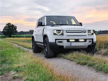 Zestaw lamp LED do grilla Lazer Lamps 2 × Triple-R 750 Elite — Land Rover Defender (2020+)