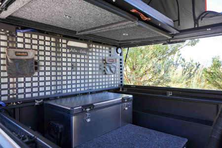 Odczepiana kabina Alu-Cab ModCAP Drive-Off