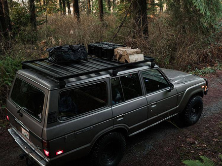 Pełny bagażnik dachowy Front Runner Slimline II do Toyoty Land Cruiser 60
