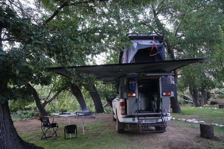 Alu-Cab Khaya Camper Family