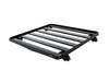 Bagażnik Front Runner Slimline II Grab-on na relingi zintegrowane – 1255 × 1156 mm, wariant B