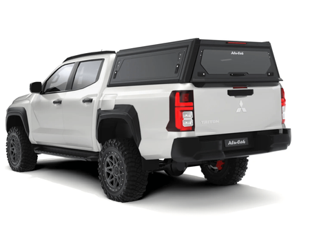 Hardtop Alu-Cab Contour – Mitsubishi Triton 2024+ Double Cab, bez okien bocznych