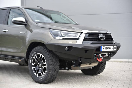 FABRYKA 4X4 ZDERZAK PRZÓD BEZ BULLBARA TOYOTA HILUX REVO