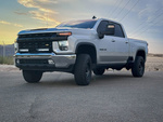 Zestaw lamp LED do grilla Lazer Lamps 2 × Triple-R 1000 — Chevrolet Silverado 2500/3500 LT (2020–2023)
