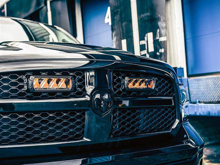 Zestaw lamp LED do grilla Lazer Lamps 2 × Triple-R 750 Standard — Dodge RAM 1500 Classic (2013+)