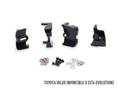 Zestaw lamp LED do grilla Lazer Lamps 2 × ST4 Evolution — Toyota Hilux Revo Invincible X (2018–2020)