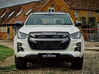 Zestaw dwóch lamp Lazer Lamps Linear-6 — Isuzu D-Max (2021–2022)
