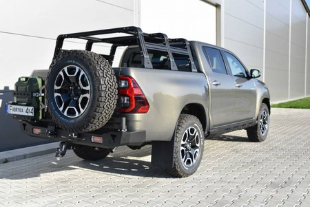 Zderzak tylny krótki z lampami LED Fabryka4X4 – Toyota Hilux Revo (od 2020)