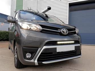 Zestaw montażowy Lazer Lamps do belki zderzaka — Toyota Proace (2016+)