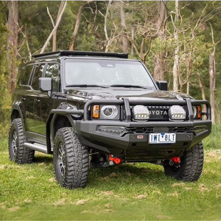Przedni zderzak stalowy pod wyciągarkę ARB Summit MKII Bullbar do Land Cruiser 250 Prado 2.8L