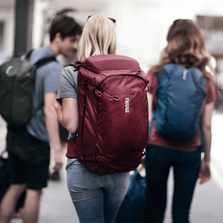 Damski plecak trekkingowy Thule Landmark 60 l – bordowy Dark Bordeaux