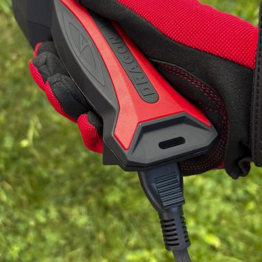 Pilot do wyciągarek Dragon Winch 12/24V z latarką i magnesem