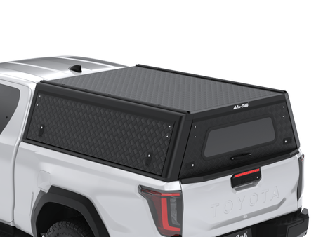 Hardtop Alu-Cab Explorer – Toyota Hilux Travo 2026+ Extra Cab, blacha ryflowana