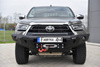 FABRYKA 4X4 ZDERZAK PRZÓD BEZ BULLBARA TOYOTA HILUX REVO