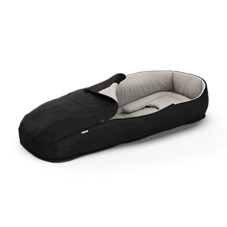 Wkładka dla noworodka do wózka Thule Newborn Nest – czarna