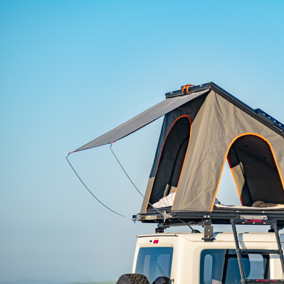 Zestaw wyprawowy Alu-Cab LT-50 Adventurer – kompletny system z namiotem dachowym