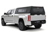 Hardtop Alu-Cab Contour – Toyota Tundra III 2022+ Long Bed 6,5 ft, z oknami bocznymi