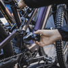 Bagażnik rowerowy na hak Thule EasyFold XT F – 2 rowery FIX4BIKE – aluminiowy / czarny