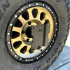 Uchwyt akcesoriów TLR Wheel Hub Mount do tylnego koła zapasowego