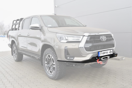 FABRYKA 4X4 ZDERZAK PRZÓD WERSJA SLIM TOYOTA HILUX REVO 