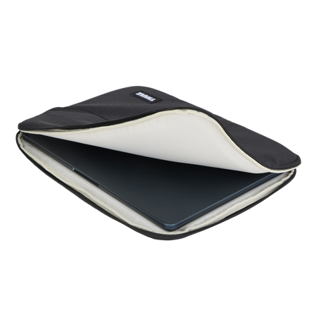 Etui na laptopa Thule Lithos MacBook Air 13″ – kolor czarny