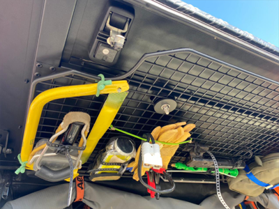 Kratka montażowa Alu-Cab do bocznych drzwi Canopy Camper