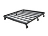 Bagażnik Front Runner Slimline II na skrzynię Forda F-150 5′6″ z ReTrax XR od 2004 r.