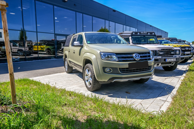 Hardtop Alu-Cab Contour – Volkswagen Amarok I 2010–2022 Double Cab, bez okien bocznych