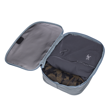 Organizer bagażowy Thule Packing Cube M – kolor szary Pond Gray