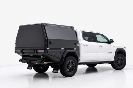 AluBlack Platforma ładunkowa z zabudową do Toyota Tacoma 2024+ z podwójną kabiną