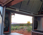 Kieszenie siatkowe Alu-Cab do tylnych paneli Canopy Camper — 2 sztuki