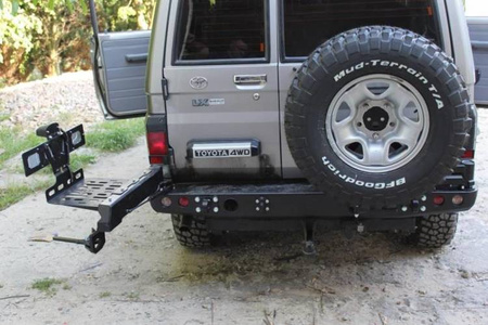 Mocowanie kanistra plastikowego 30 l Fabryka4X4 – Toyota Land Cruiser HZJ71 99-07