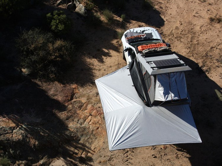 Markiza samochodowa Alu-Cab Shadow Awning 270° – lewa strona