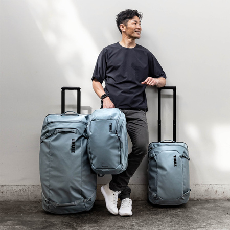 Torba podręczna na kółkach Thule Chasm 40 l – szara Pond Gray